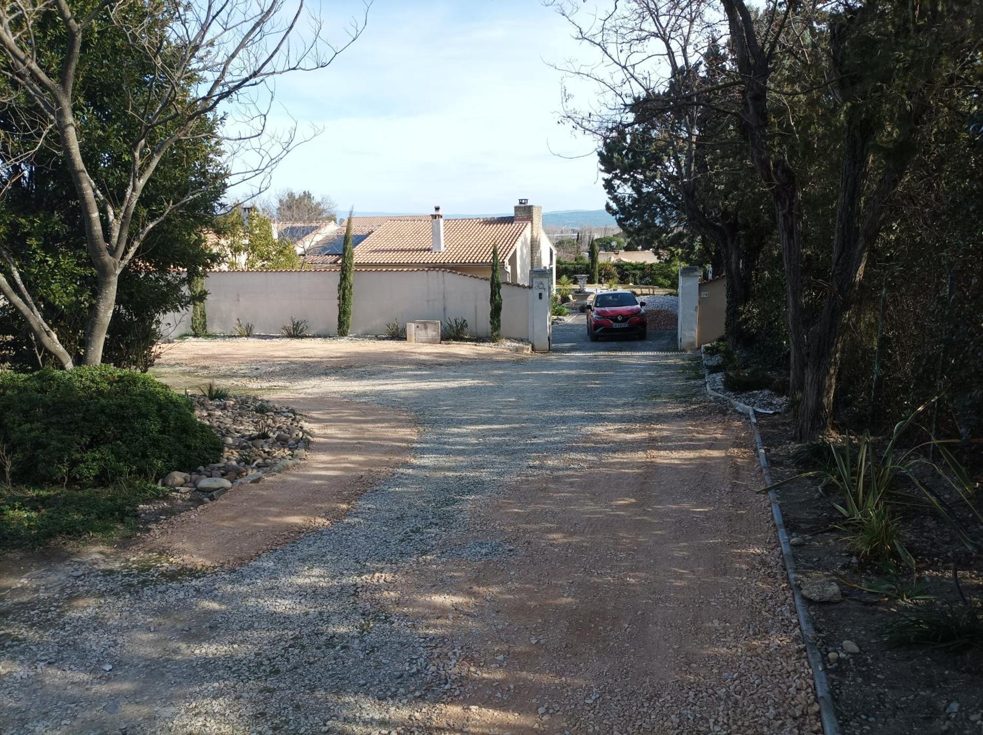 Studiole Petit Jas Apartment Châteauneuf-de-Gadagne